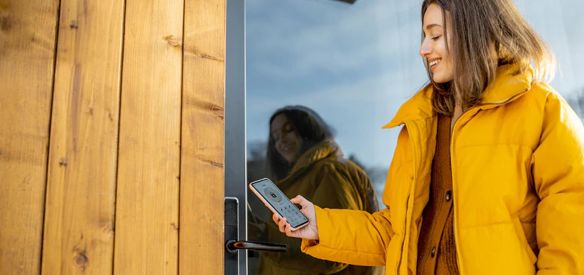 Fingerprint Smart Locks Installation Services in Hughson, California
